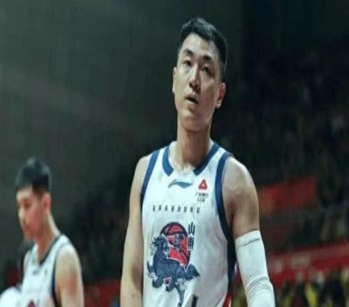 芬尼,史密斯严防,基迪,千亿体育官网,QianYi,Sports,足球直播,篮球赛事,体育高清,NBA直播